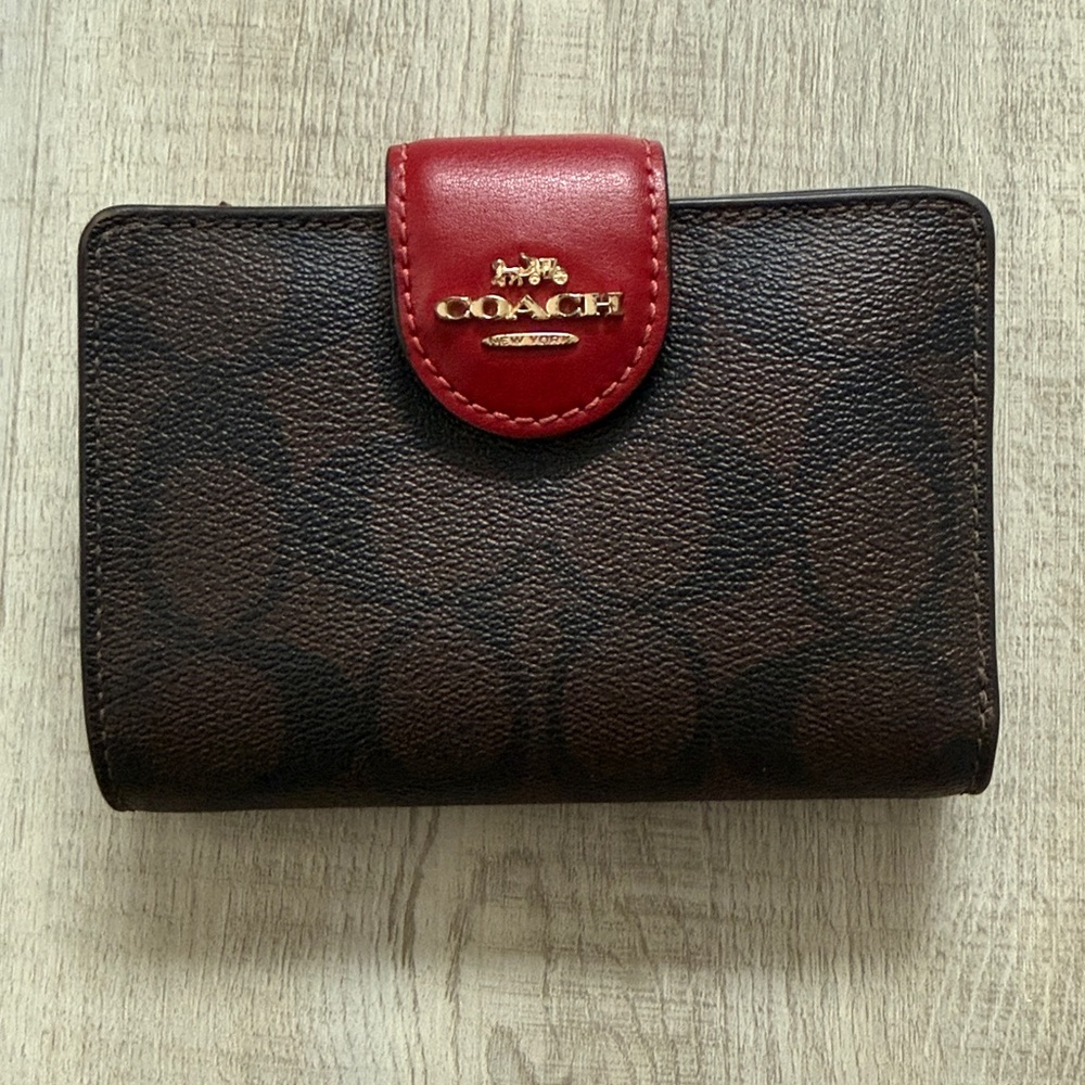 Coach Brown and Res Bifold Medium Size Wallet